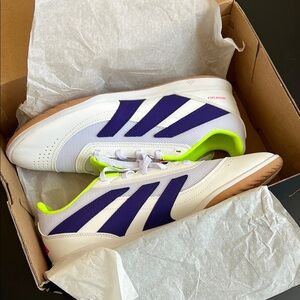 New Adidas Predator Club In Sala